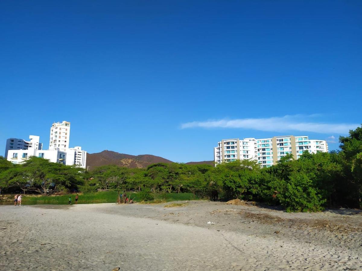 Rodadero Sur Edificio Aragoa A 150 Metros Del Mar Santa Marta (Magdalena)
